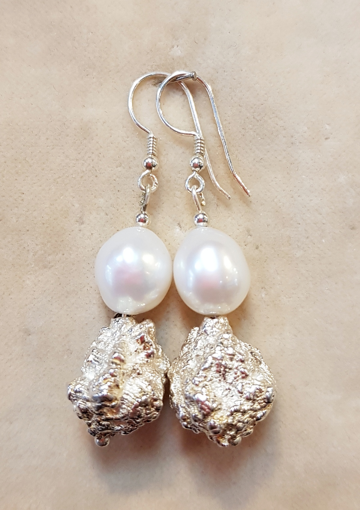 Nautilus nakit naušnice biser srebro